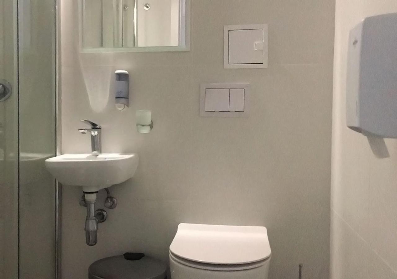 Kyivpasservis Hotel Εξωτερικό φωτογραφία