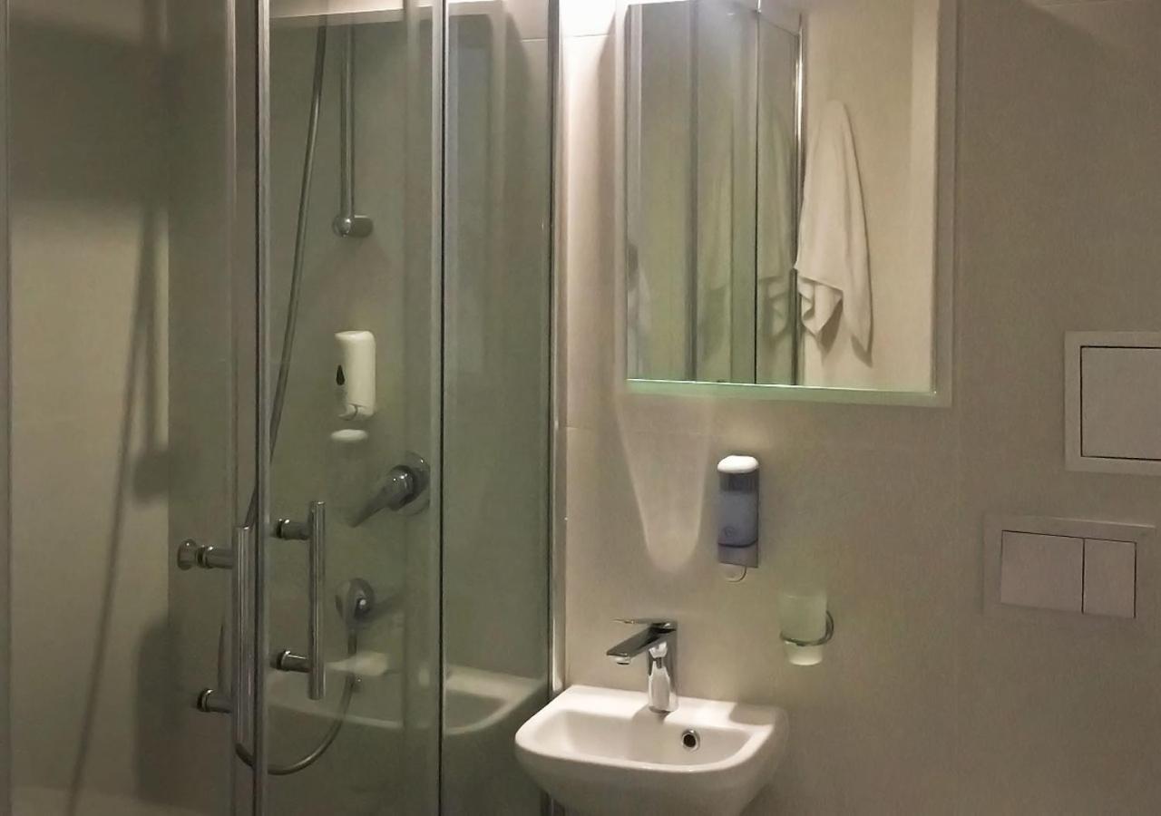 Kyivpasservis Hotel Εξωτερικό φωτογραφία