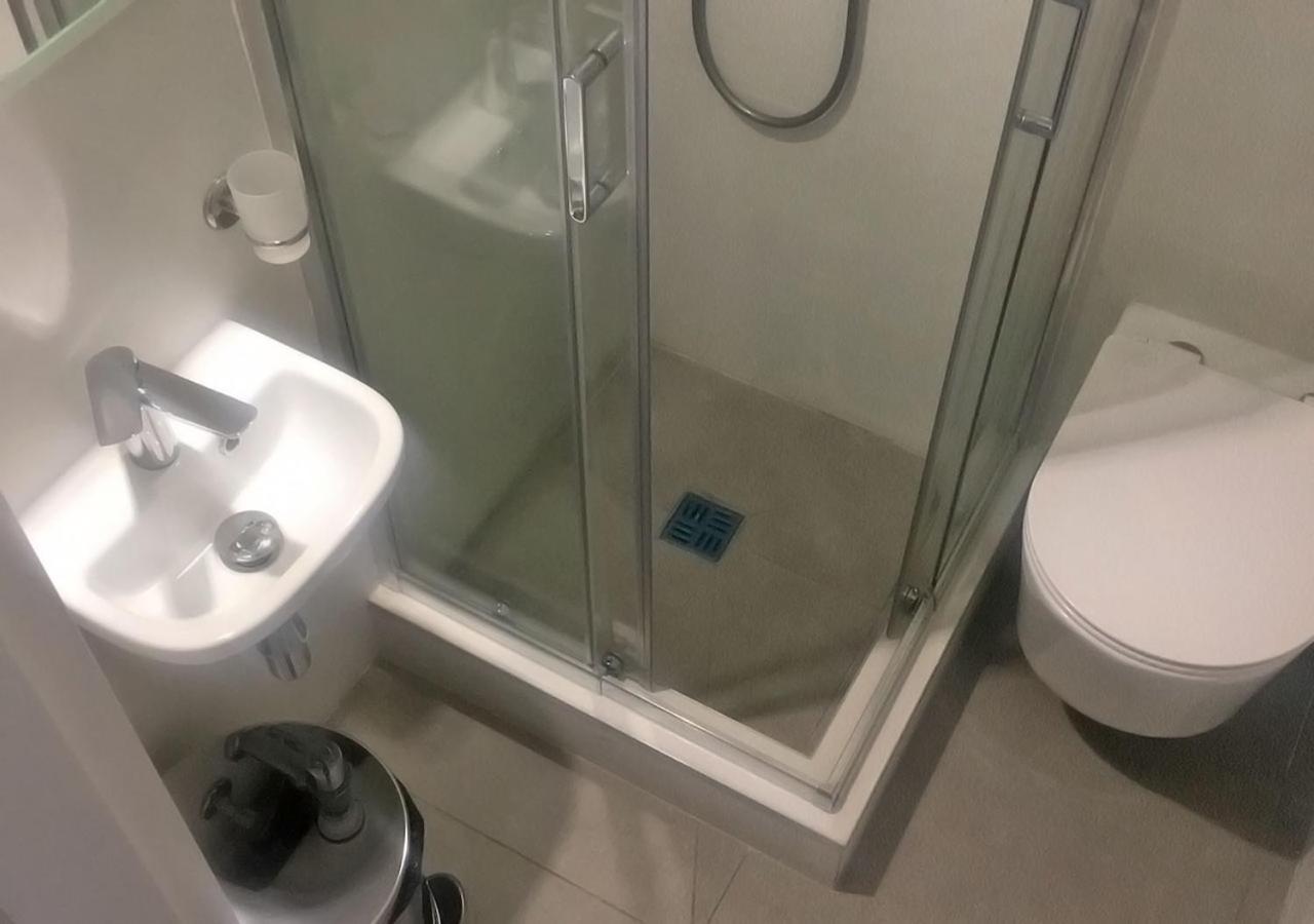 Kyivpasservis Hotel Εξωτερικό φωτογραφία